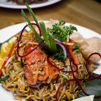 Imm Thai Kitchen - Tom Yum Pad Thai w/Lobster - Thai Near Me - Toronto, Ontario Imm Thai Kitchen - Tom Yum Pad Thai w/Lobster - Thai Near Me - Toronto, Ontario