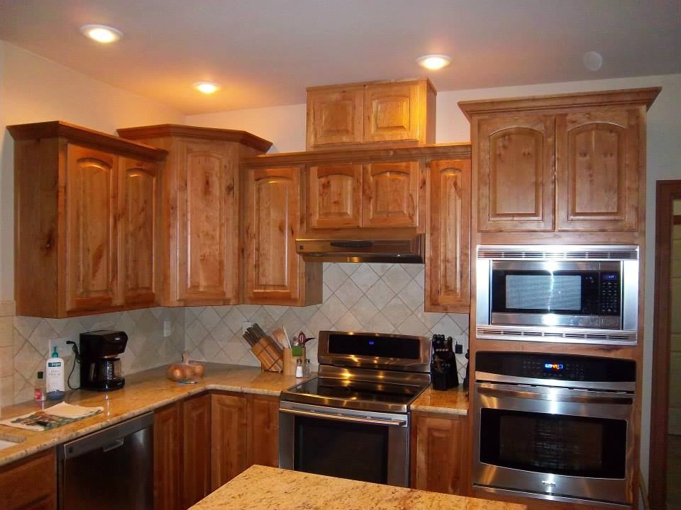 MILLER’S SHOP Updated October 2024 217 Greenwood St, La