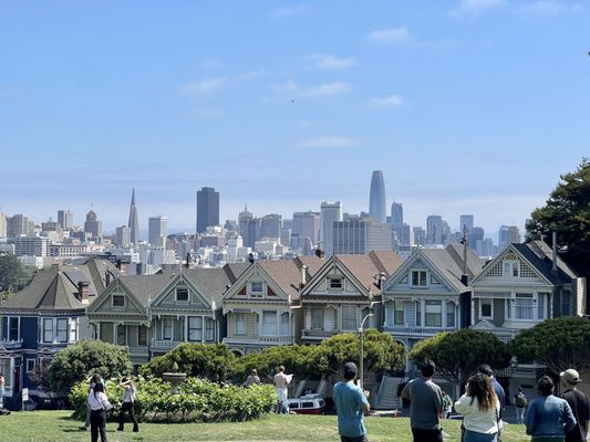 Alamo Square Park by null