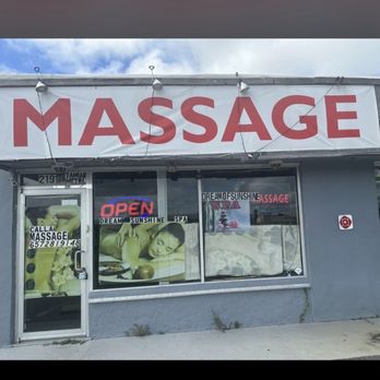 1. Calla Massage & Spa