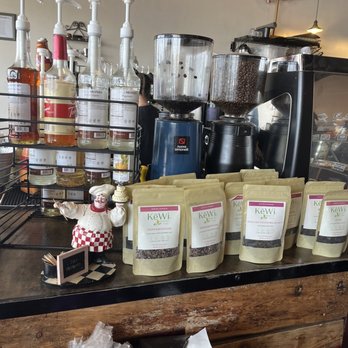 Robin Simmons Bakery - Desserts Near Me - Virginia Beach, Virginia