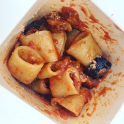 È Pasta - Mezzi Paccheri alla Norma - 5 euro