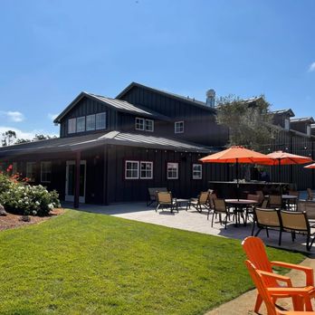 Roche Winery & Vineyards - Wineries Near Me - Sonoma, California