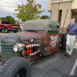 WWII "fighter bomber car"!