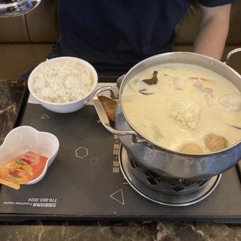 Pearl Castle Café - Cheese milk seafood hotpot - Taiwanese Near Me - Richmond, British Columbia Pearl Castle Café - Cheese milk seafood hotpot - Taiwanese Near Me - Richmond, British Columbia