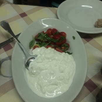 Da Enzo al 29 - Burrata - Roman Near Me - Rome, RM