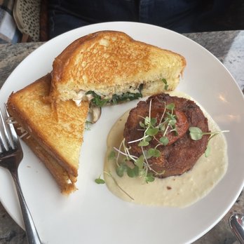 Rize Carmel - Grilled Cheese Crispy Potatoes - Breakfast & Brunch Near Me - Carmel, Indiana Rize Carmel - Grilled Cheese Crispy Potatoes - Breakfast & Brunch Near Me - Carmel, Indiana