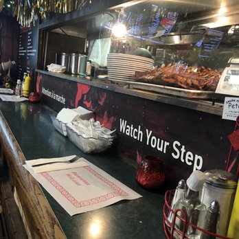Smoke Meat Pete - Sandwiches Near Me - L'Île-Perrot, Quebec Smoke Meat Pete - Sandwiches Near Me - L'Île-Perrot, Quebec