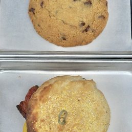 Chocolate Chip Cookie