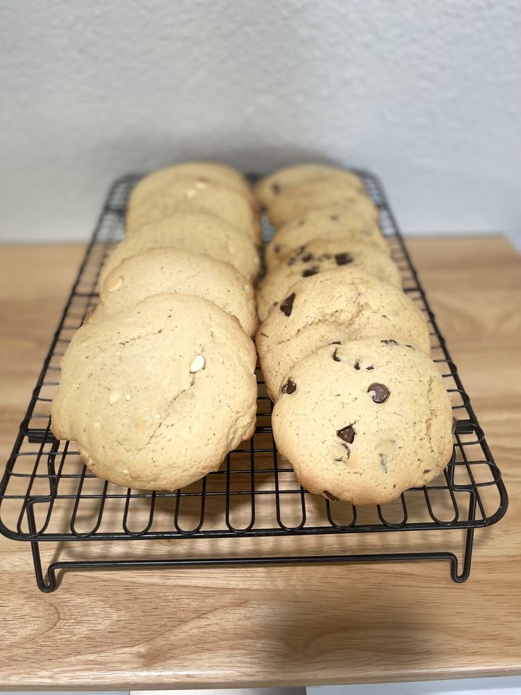 Mindful Micro Bakery Logo