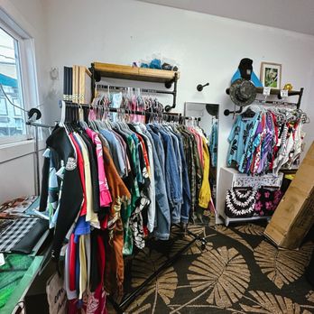 Maluhia Collective - Vintage Attire - Spiritual Shop Near Me - Wailuku, Hawaii Maluhia Collective - Vintage Attire - Spiritual Shop Near Me - Wailuku, Hawaii