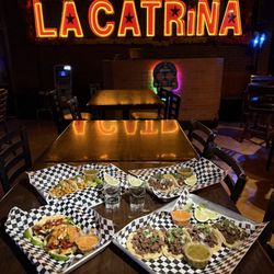 La Catrina Bar & Grill - Street Tacos