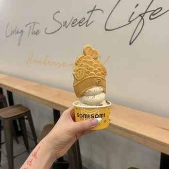 Somisomi - Ice Cream & Frozen Yogurt Near Me - Las Vegas, Nevada
