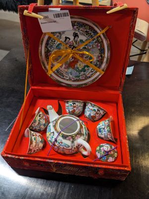 Memory Den | Vintage Mall by null