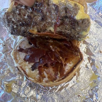 Five Guys - This burger has no flavor at all. This is totally overrated. Money back please - Burgers Near Me - Memphis, Tennessee Five Guys - This burger has no flavor at all. This is totally overrated. Money back please - Burgers Near Me - Memphis, Tennessee