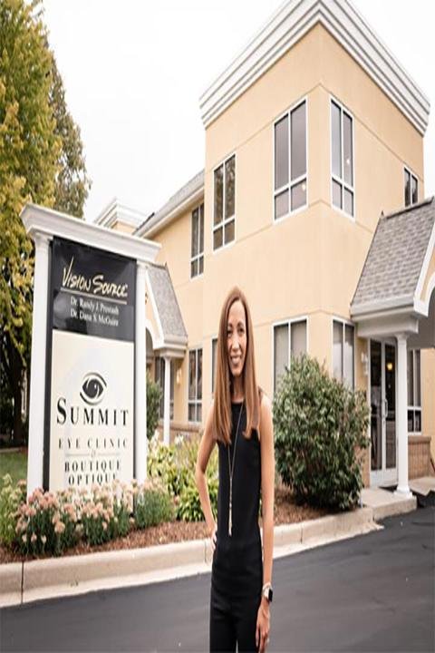 Vivid Summit Eye Clinic Scene for Desktop Vivid Summit Eye Clinic Scene for Desktop