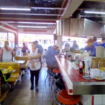 Tacos El Francés - Restaurant interior - Tacos Near Me - Tijuana, BCN Tacos El Francés - Restaurant interior - Tacos Near Me - Tijuana, BCN