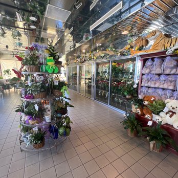 Conroy's Flowers - Florists Near Me - Victorville, California