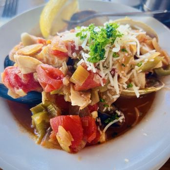 Water's Edge Restaurant and Bar - Cioppino - New American Near Me - Ventura, California Water's Edge Restaurant and Bar - Cioppino - New American Near Me - Ventura, California