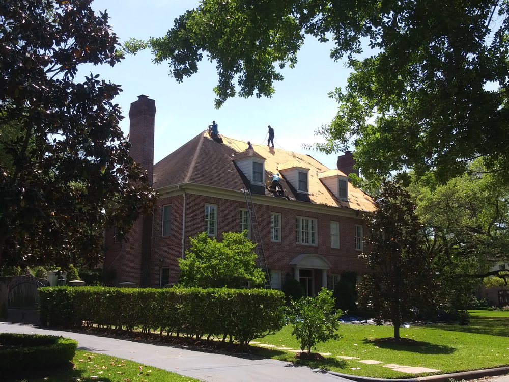 Slide of Quality Roofing/Siding