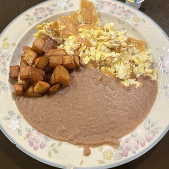 Gilberts Mexican Restaurant - Migas Plate - Mexican Near Me - San Antonio, Texas