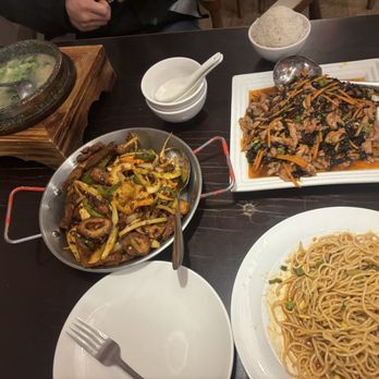 Peppercorns Kitchen - Millie soup, dry pot 148. Dry Pot Pork Intestine. 027. Cold Noodle w/ House Special Chili Sauce. 129. Shredded Pork w/ Garlic Sauce. - Szechuan Near Me - Evanston, Illinois