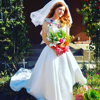 Hey Gorgeous Formal Wear - Formal Wear Near Me - Grover Beach, California Hey Gorgeous Formal Wear - Formal Wear Near Me - Grover Beach, California