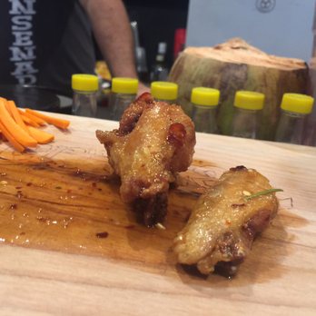 Terraza La Choperia - Ego wings. Sauce is made out of figs and rosemary with slice! Genius! Must try! - Sports Bars Near Me - Ensenada, BCN Terraza La Choperia - Ego wings. Sauce is made out of figs and rosemary with slice! Genius! Must try! - Sports Bars Near Me - Ensenada, BCN