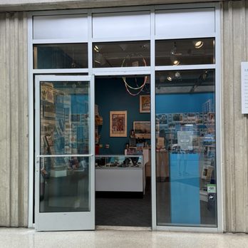 Hudson River Museum - The Gift Shop - Museums Near Me - Yonkers, New York