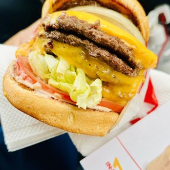 In-N-Out Burger - 4 Pattie's , 2 slices of cheese . Ask for a 4by4 - Fast Food Near Me - Millbrae, California In-N-Out Burger - 4 Pattie's , 2 slices of cheese . Ask for a 4by4 - Fast Food Near Me - Millbrae, California