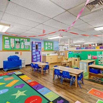 Olney KinderCare - Discovery Preschool Classroom - Child Care & Day Care Near Me - Olney, Maryland