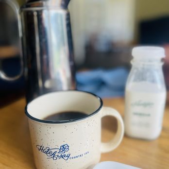 HideAway Country Inn - Breakfast - Hotels Near Me - Bucyrus, Ohio HideAway Country Inn - Breakfast - Hotels Near Me - Bucyrus, Ohio