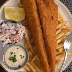 Water Street Tavern - Walleye fish fry with french fries