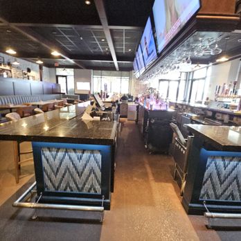 Champions Austin Restaurant & Bar - Interior - New American Near Me - Austin, Texas