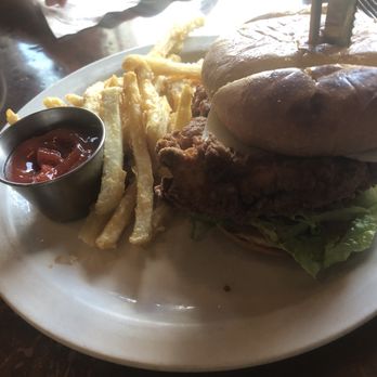 Station 400 - Spicy chicken sandwich - American Near Me - Sarasota, Florida Station 400 - Spicy chicken sandwich - American Near Me - Sarasota, Florida