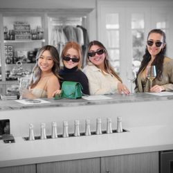 Crystal Wine Tours and Limousine service - Paris Valley Road Estate Winery