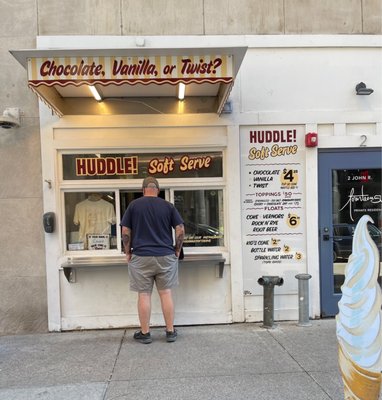 Huddle Soft Serve by null