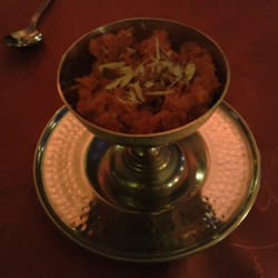 Jewel of India - Postre de zanahoria con leche de coco y almendras :-)