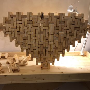 Museo di Leonardo da Vinci - Interlocking wooden pieces. - Museums Near Me - Florence, FI