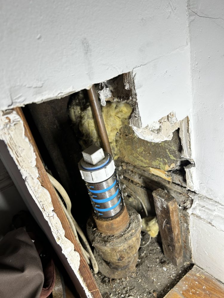 Slide of Ty’s Plumbing and Heating