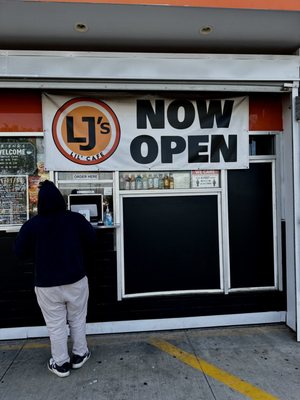 LJ's Lil' Cafe by null
