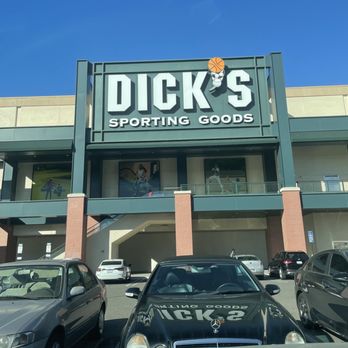 DICK'S Sporting Goods - Golf Equipment Near Me - Torrance, California