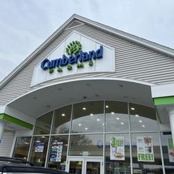 Cumberland Farms - Front