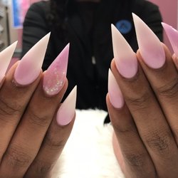 Marilyn's Nail Studio
