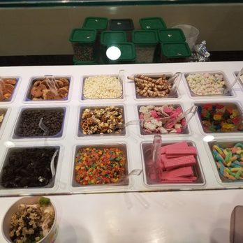Yogurtland - Toppings - Ice Cream & Frozen Yogurt Near Me - Las Vegas, Nevada Yogurtland - Toppings - Ice Cream & Frozen Yogurt Near Me - Las Vegas, Nevada