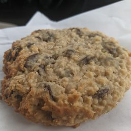 Oatmeal Raisin Cookie