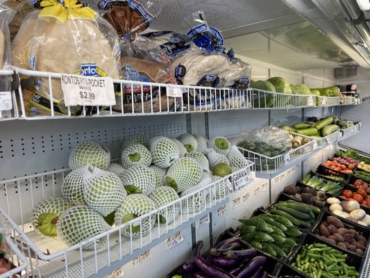 Big Bazaar by null