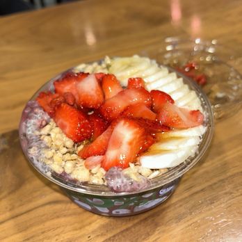 Vitality Bowls - Chia Meets Acai Bowl (small) - Juice Bars & Smoothies Near Me - Cupertino, California Vitality Bowls - Chia Meets Acai Bowl (small) - Juice Bars & Smoothies Near Me - Cupertino, California