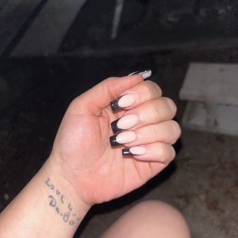 Lilys Nails - Nail Technicians Near Me - Tampa, Florida Lilys Nails - Nail Technicians Near Me - Tampa, Florida