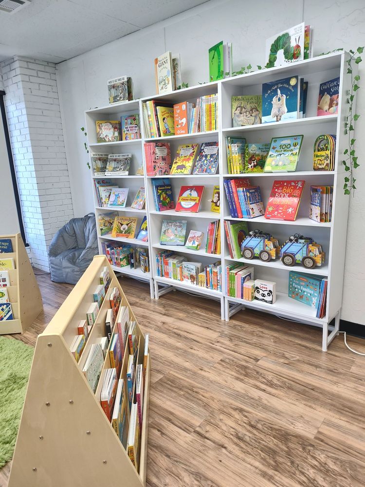 Storytime Books Logo
